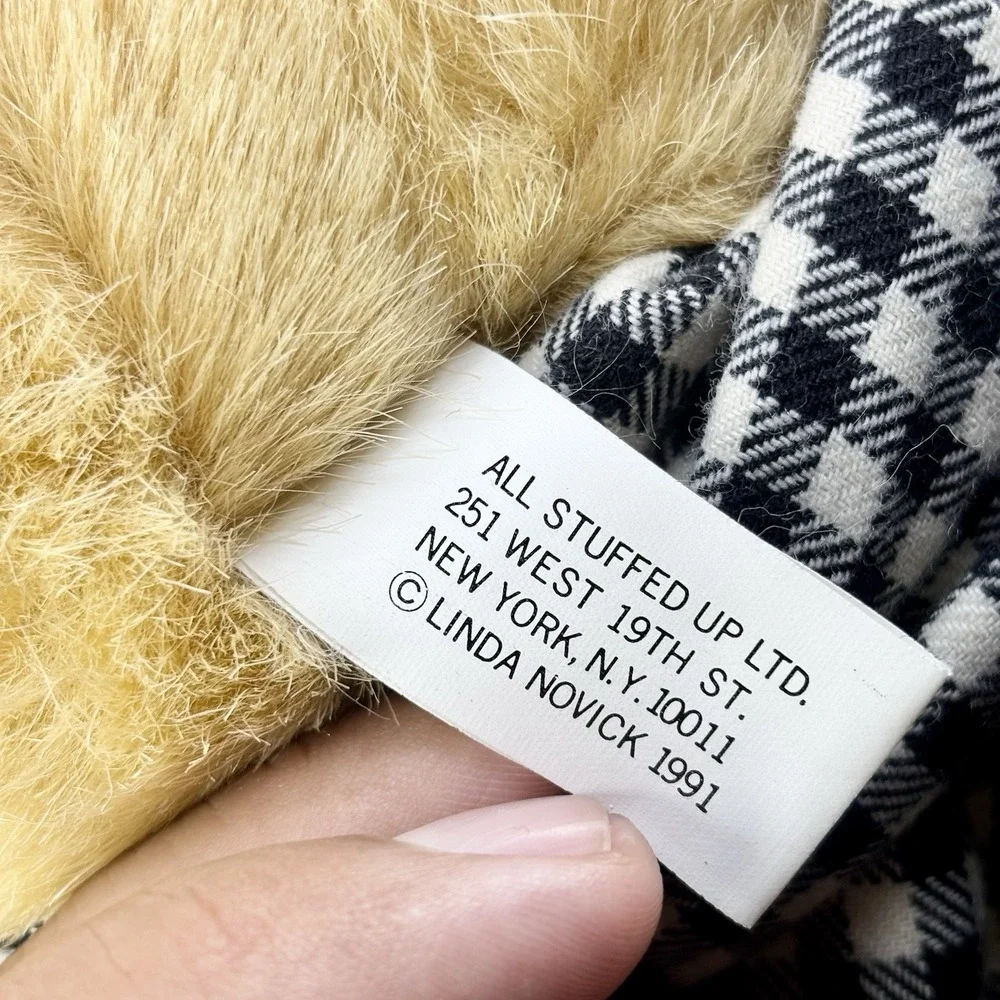 Linda Novick All Stuffed Up Bear. The Golfer Bear. 1991 Gold Silk Trimming 17 In